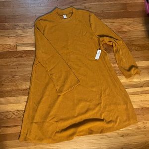 Mustard yellow dress. Mock neck old navy dress. NWT. XXL.